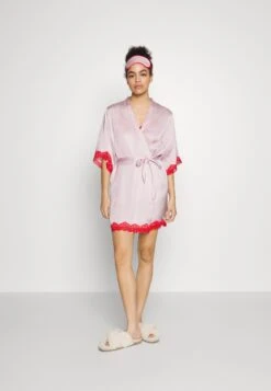 Anna Field 4 Piece Gift Set - Pyjama - Red/Pink -Anna Field Verkoop 2024 097fe8a7b06145aa96d63a3ca814d5c8