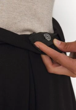 Anna Field Plooirok - Black -Anna Field Verkoop 2024 0a595e0492054f1db9f62bb080a1285c