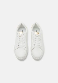Anna Field Sneakers Laag - White/Gold 11 Anna Field Sneakers Laag - White/Gold -Anna Field Verkoop 2024 0ac037b5d0234aec94c049a87c5d3362
