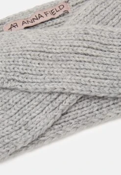 Anna Field Oorwarmers - Grey 5 Anna Field Oorwarmers - Grey -Anna Field Verkoop 2024 102ac832352a460c88c8cefa9b71af39