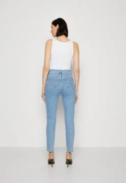 Anna Field Slim Fit Jeans - Light Blue Denim 8 Anna Field Slim Fit Jeans - Light Blue Denim -Anna Field Verkoop 2024 1a75d2b15c8446d48d01c1498dc0f05a