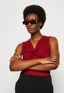 Anna Field Top - Dark Red -Anna Field Verkoop 2024 22f3cee3a7dd4cfabeee3a95d9cb4f53