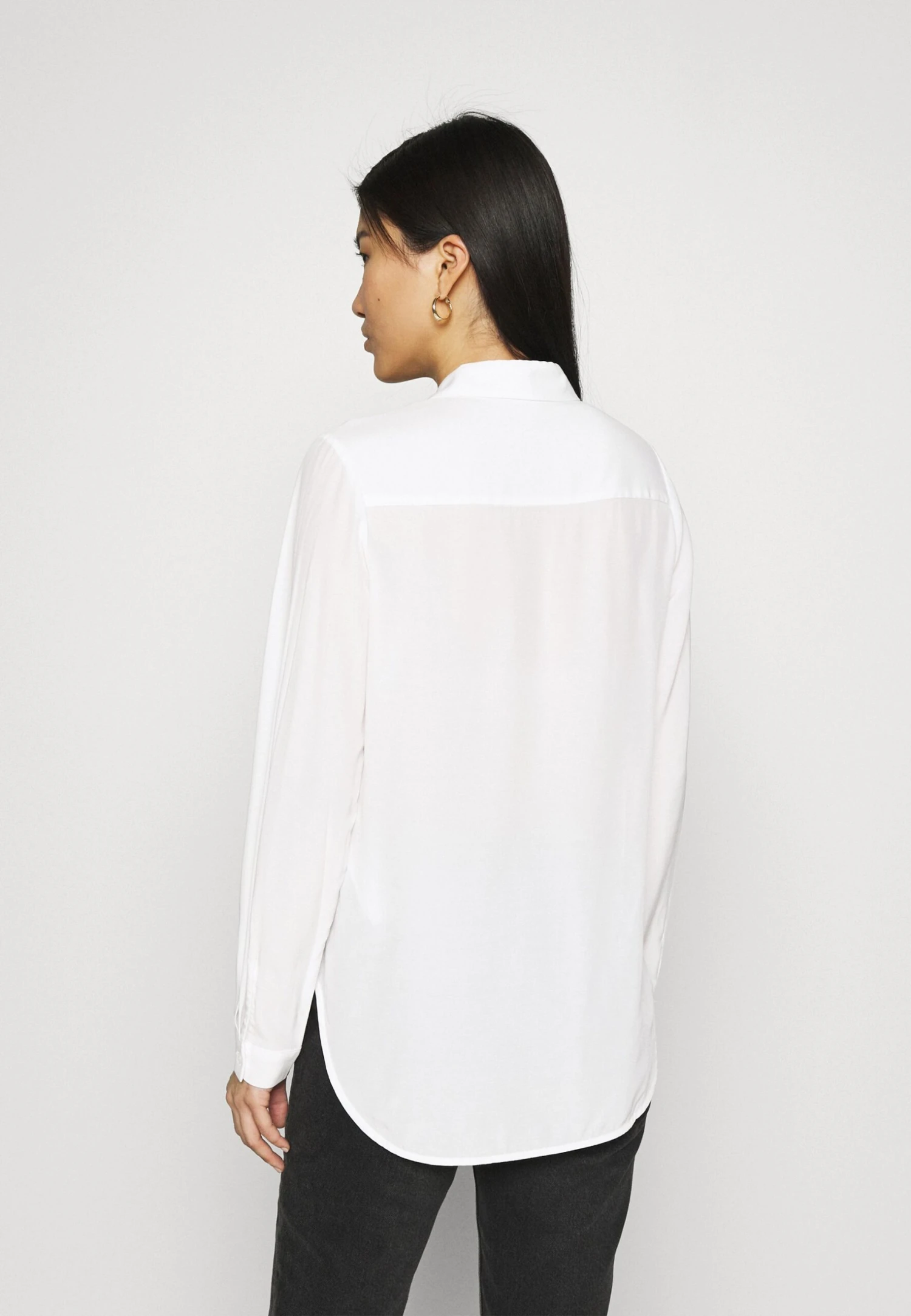 Anna Field Basic Blouse With Front Pockets - Overhemdblouse - Offwhite 3 Anna Field Basic Blouse With Front Pockets - Overhemdblouse - Offwhite - Afbeelding 3