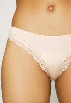 Anna Field Samira 7Pp Thong Lace Micro - String - Nude 13 Anna Field Samira 7Pp Thong Lace Micro - String - Nude -Anna Field Verkoop 2024 34c45c5502b240498cd9d0070b41ac6d