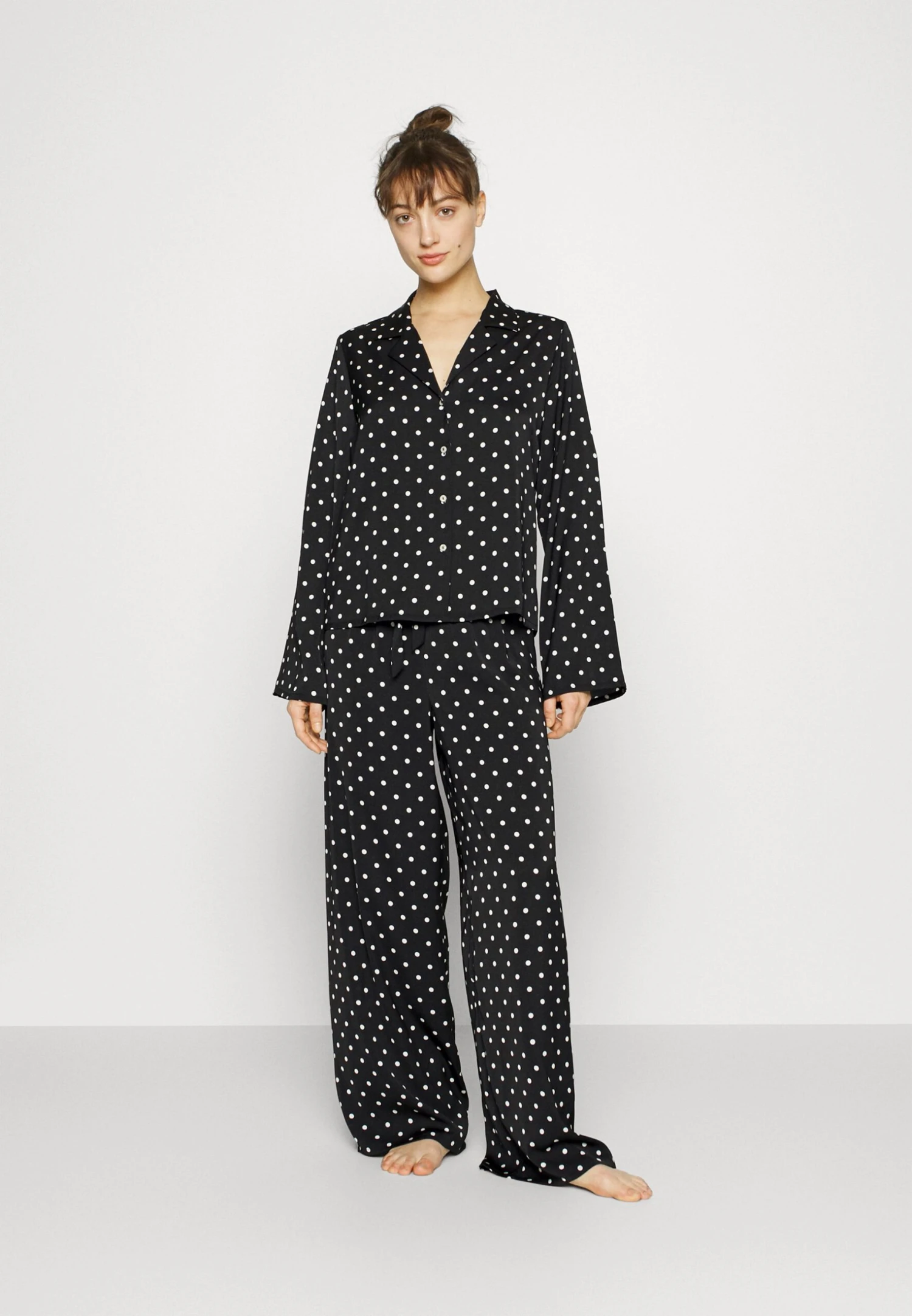 Anna Field Pyjama - Black/Off-White 1 Anna Field Pyjama - Black/Off-White