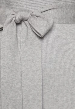 Anna Field Wrap V Ausschnitt Mini Strickkleid Mit Gürtel - Etui-Jurk - Mottled Grey 5 Anna Field Wrap V Ausschnitt Mini Strickkleid Mit Gürtel - Etui-Jurk - Mottled Grey -Anna Field Verkoop 2024 68d56446f168416394635ca9462d93a4