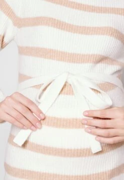 Trui - White/Sand 11 Trui - White/Sand -Anna Field Verkoop 2024 702af8f9a5294d008256b15ba3b3cd18