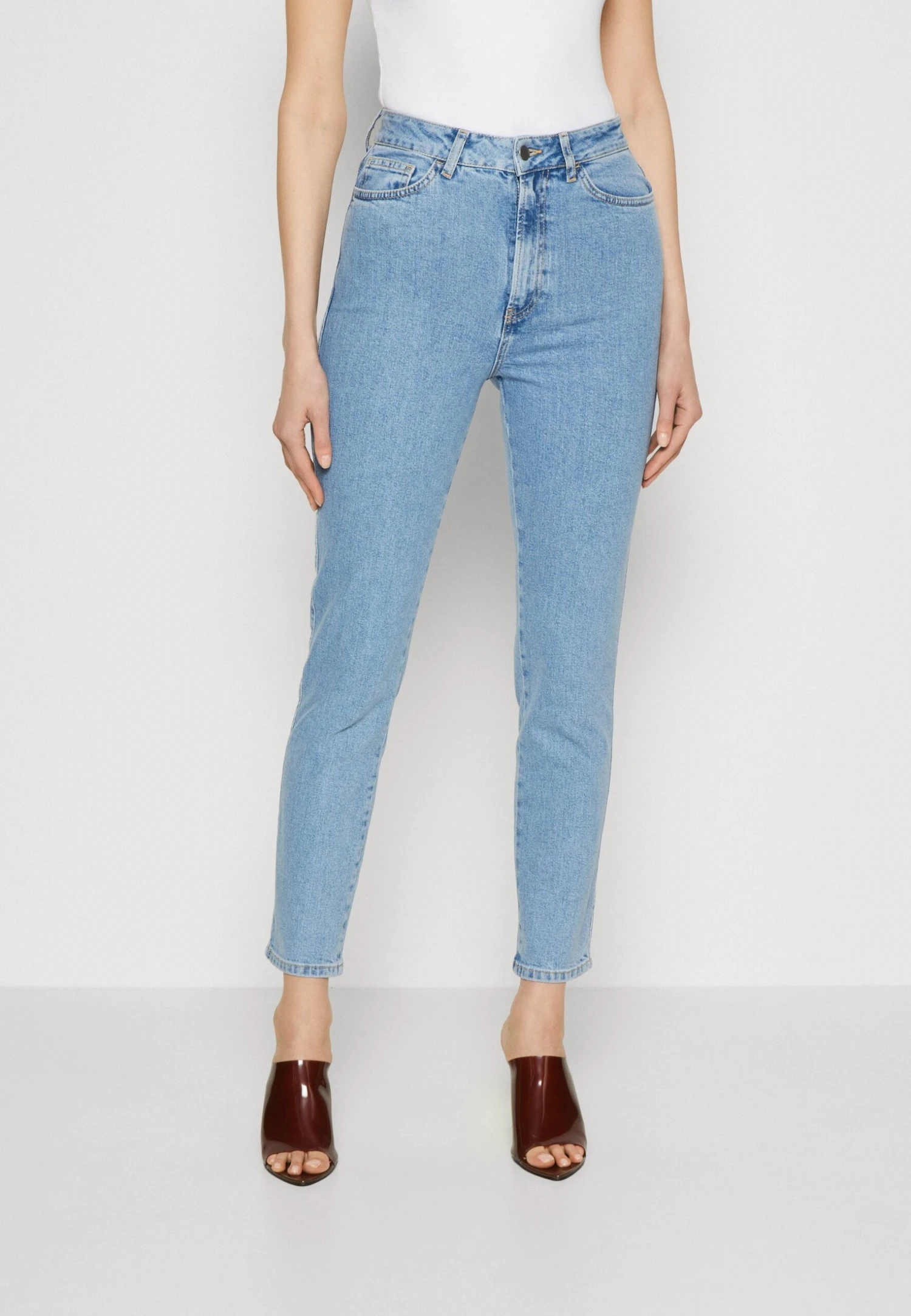 Anna Field Slim Fit Jeans - Light Blue Denim 1 Anna Field Slim Fit Jeans - Light Blue Denim