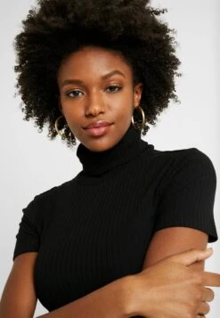 1/2 Sleeve Roll Neck - T-Shirt Basic - Black -Anna Field Verkoop 2024 d9eaa7a6096e4564a80492cb8805e333