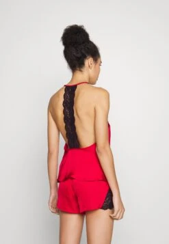 Anna Field 4 Piece Gift Set - Pyjama - Black/Red -Anna Field Verkoop 2024 f10826b14a8f46d2a659fa13b35c53d6