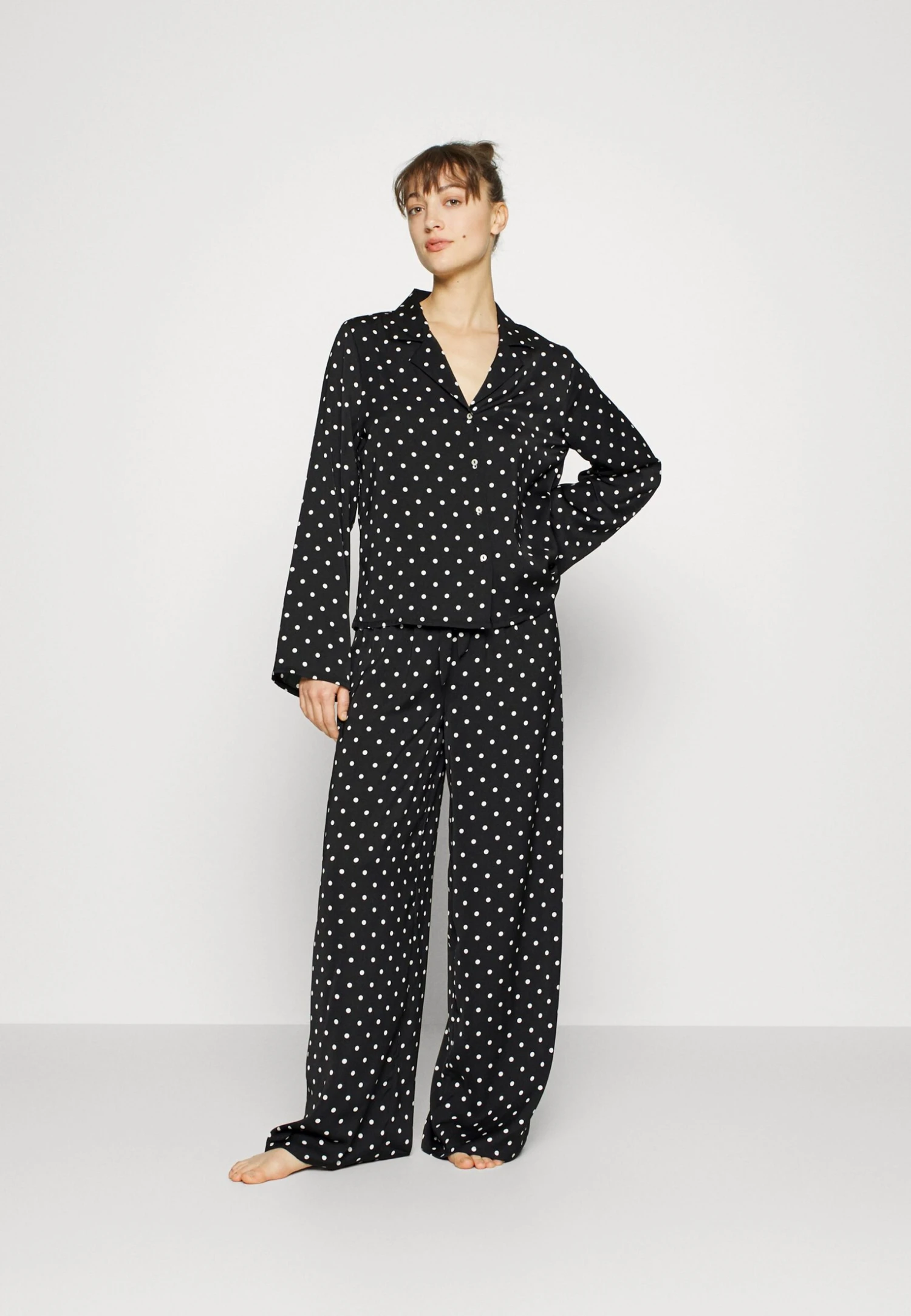 Anna Field Pyjama - Black/Off-White 2 Anna Field Pyjama - Black/Off-White - Afbeelding 2